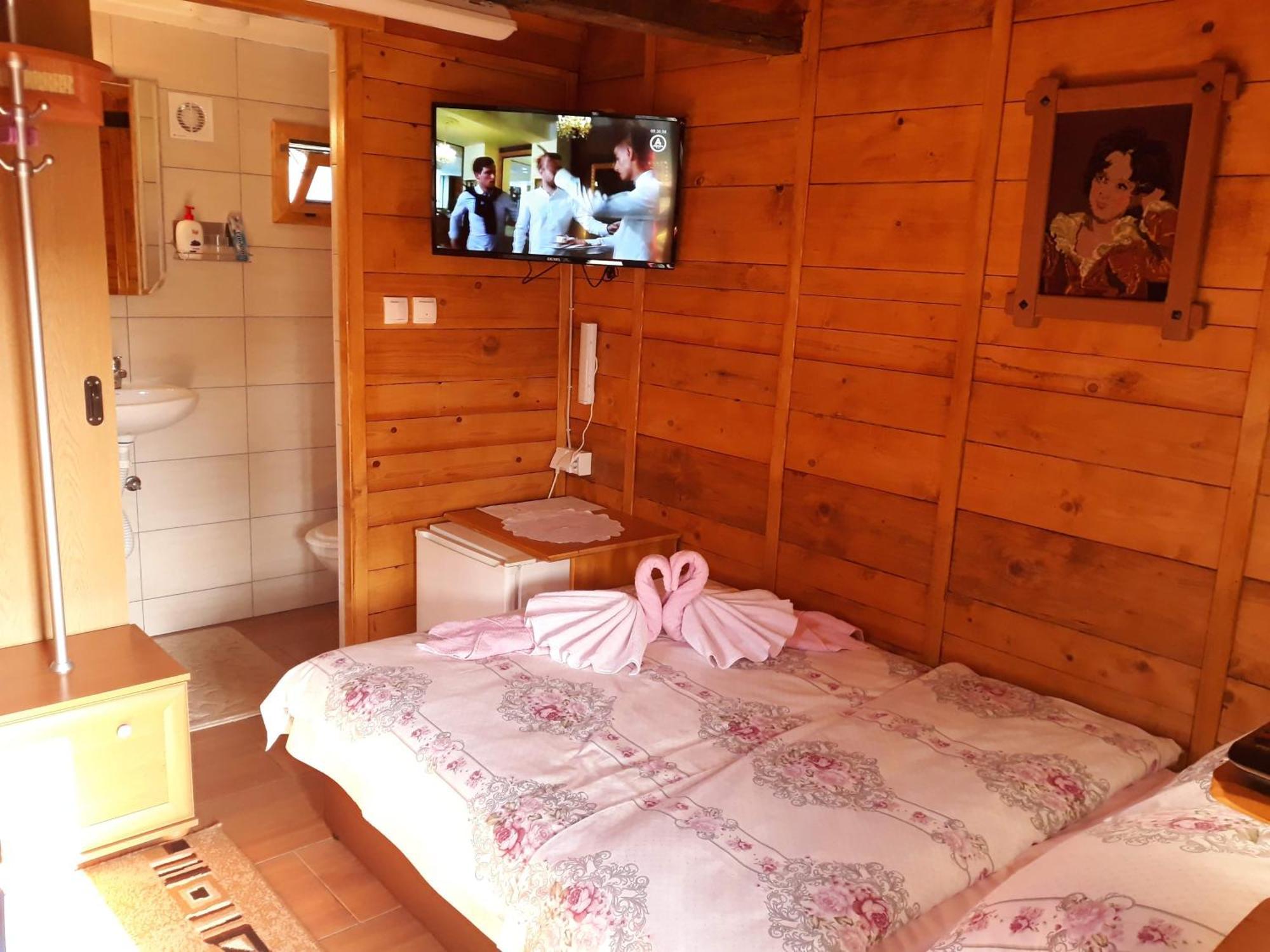 Etno Selo Eden Hotell Zeravacki Potok Rom bilde