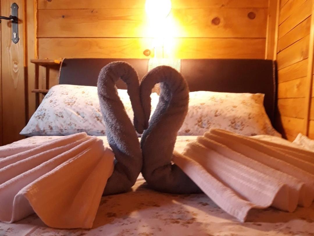 Etno Selo Eden Hotell Zeravacki Potok Rom bilde